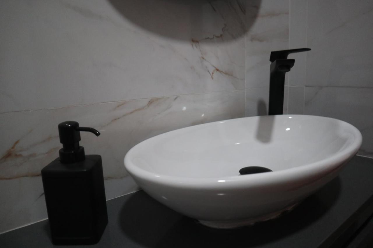 Sun House Belem - Free Parking And View Tower Apartment Lisbon Luaran gambar